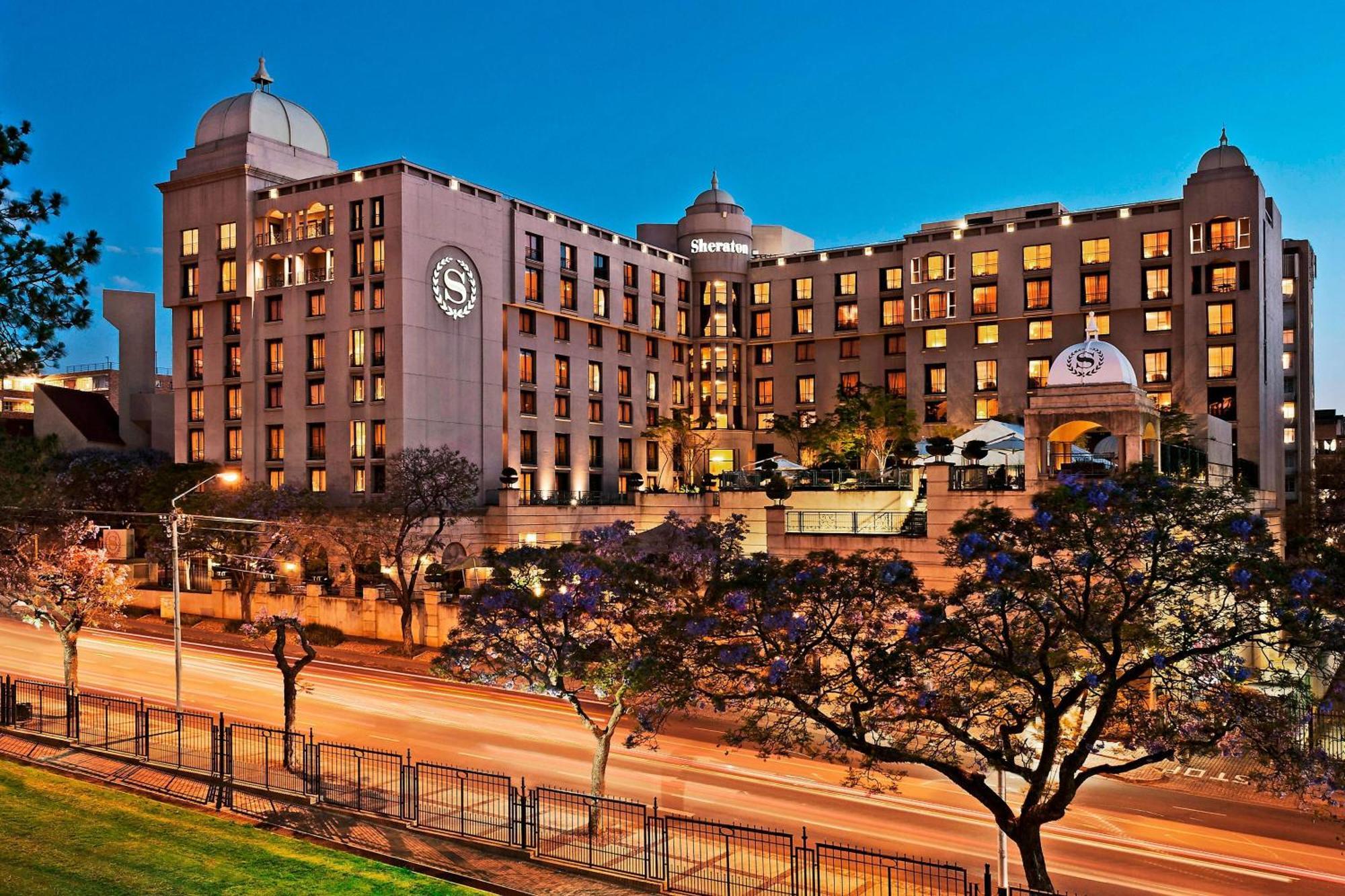 Sheraton Pretoria Hotel Exterior photo